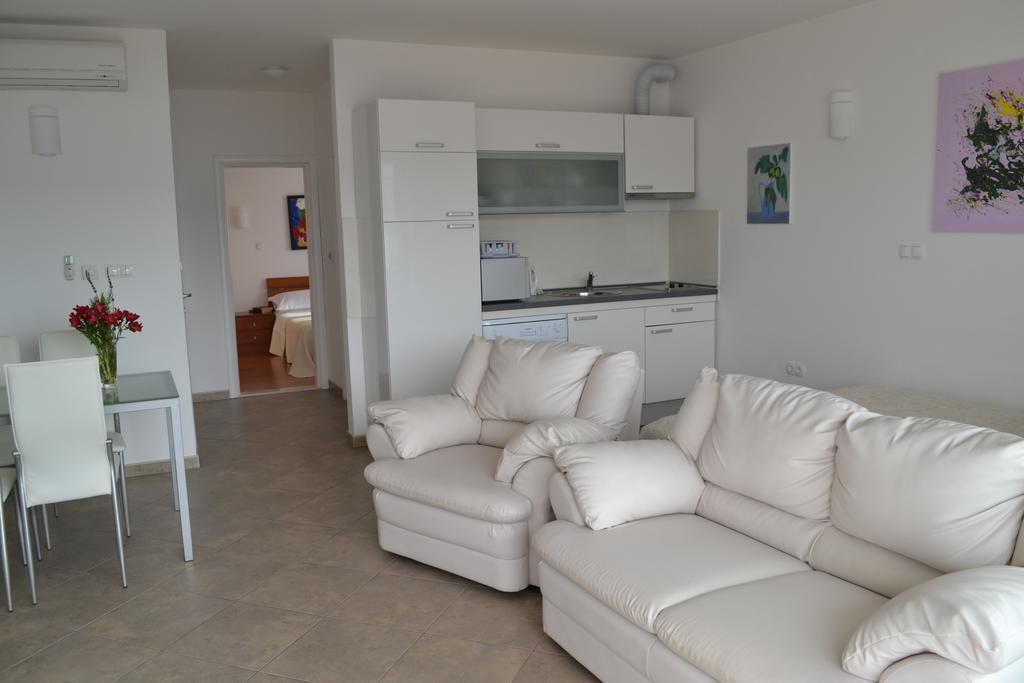 Apartments Oklopcic Trogir Habitación foto